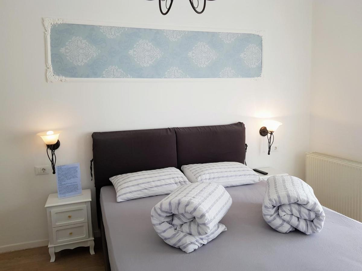 Garni Villa Tyrol - Adults Only Merano Exterior photo
