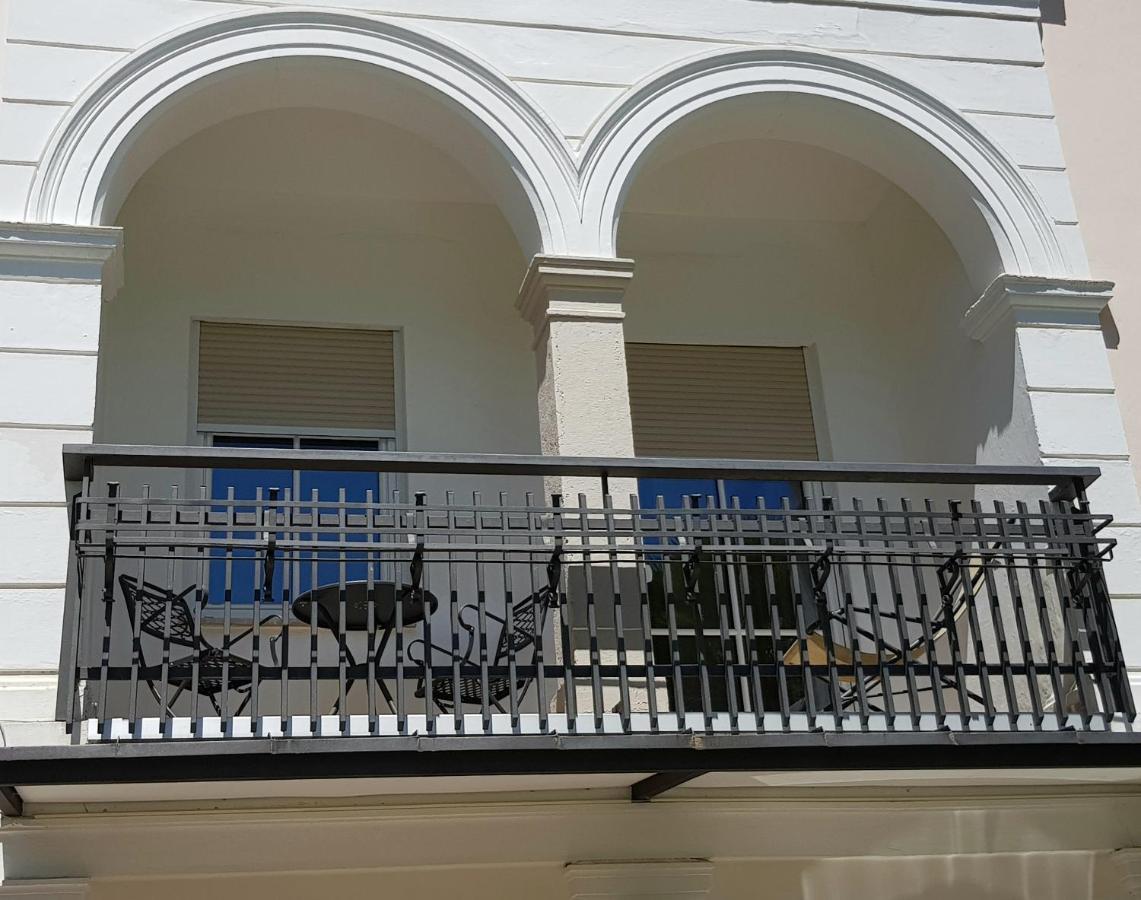 Garni Villa Tyrol - Adults Only Merano Exterior photo