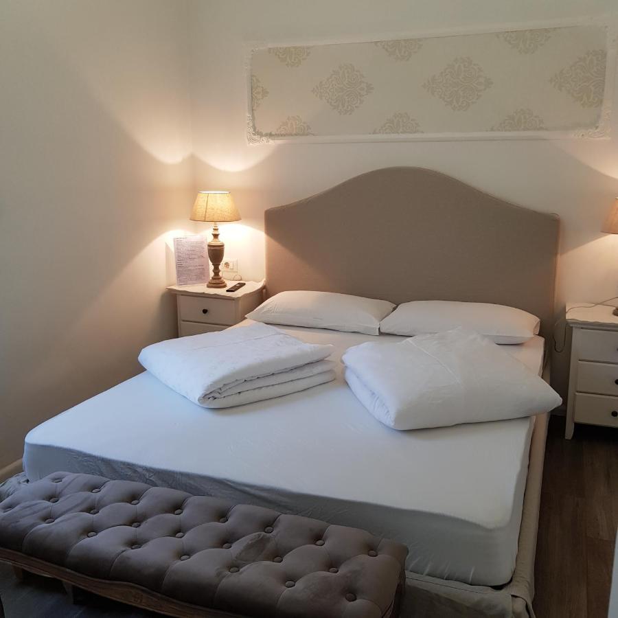 Garni Villa Tyrol - Adults Only Merano Exterior photo
